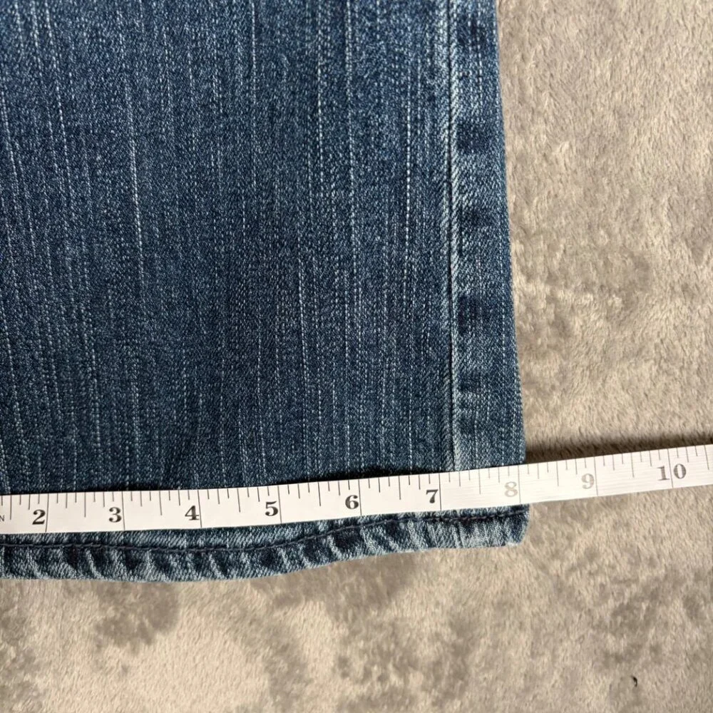 Levi’s Premium Riley Straight Jeans Women’s 29 Blue Mid Rise Minimalist Y2K - Picture 7 of 10